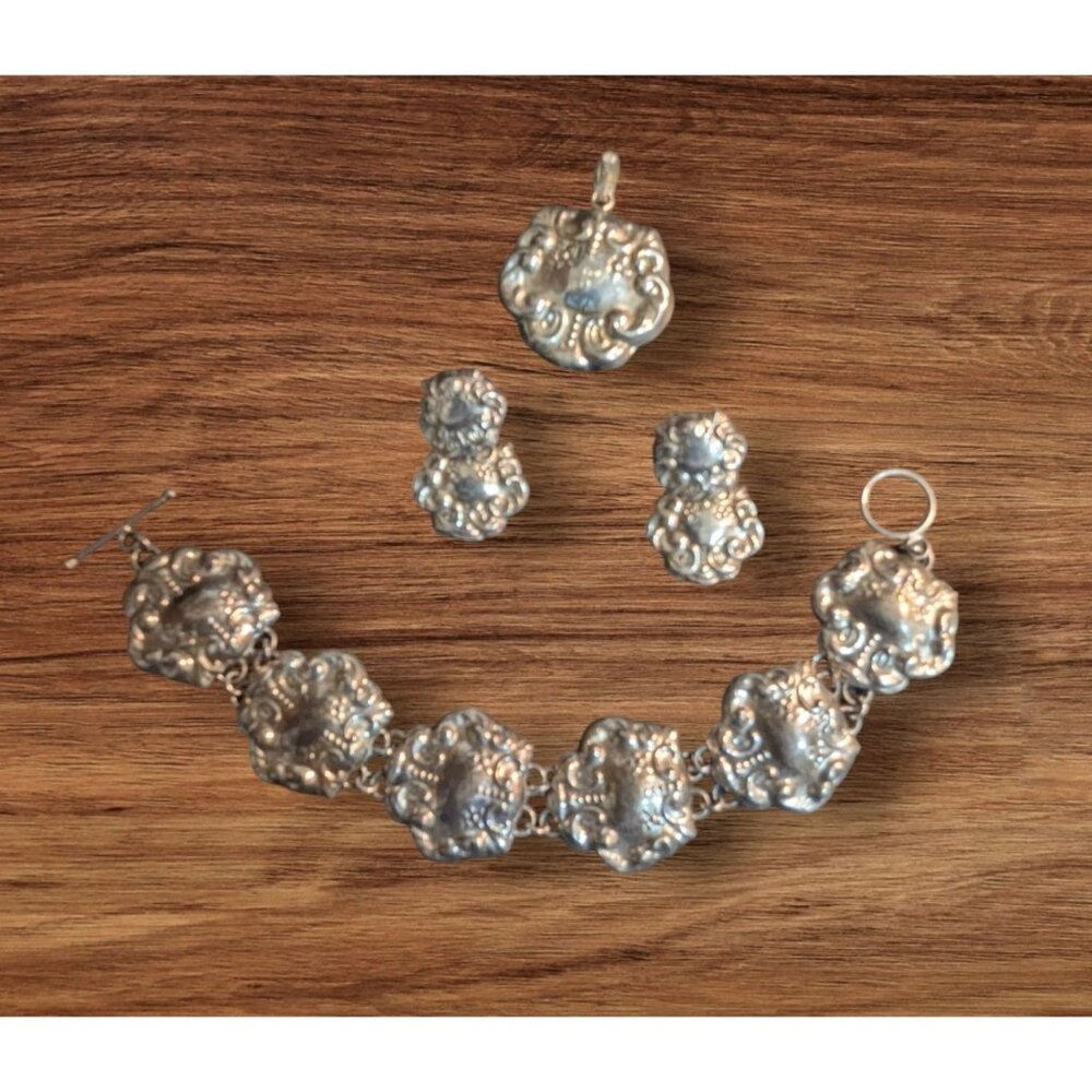 Sterling Silver 925 Thai Vintage Jewelry Set - Earrings Pendant & Bracelet 6.75"